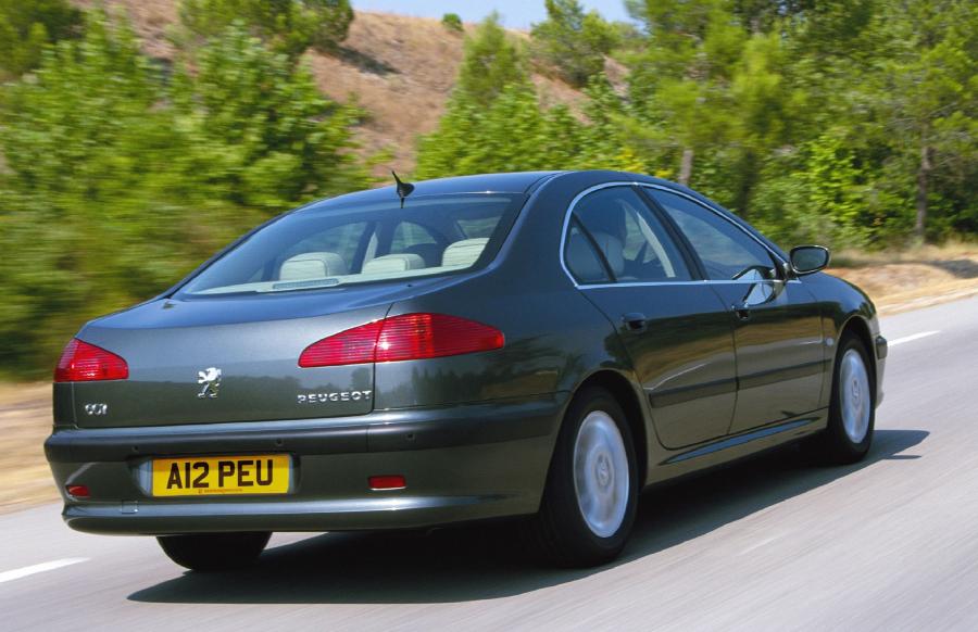  Peugeot 607 1999 года  (фото 42 из 53)